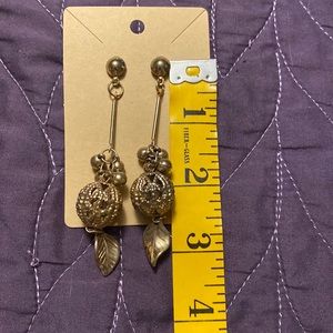 Gold Earrings with Ball and leaf